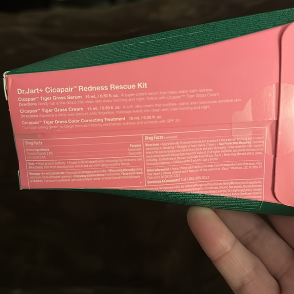 Cicapair redness rescue kit, Dr. Jart+ - Picture 2 of 2